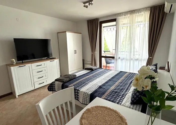 Oasis Premium דירה